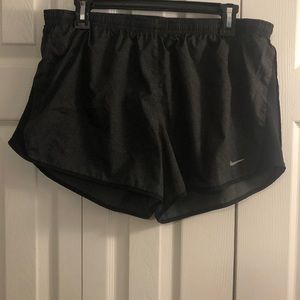 Women’s XL NIKE Running Shorts